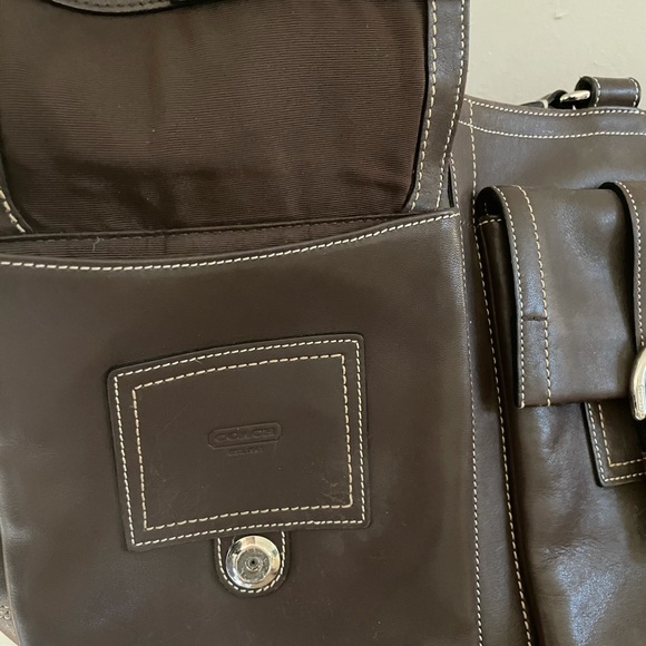 Brown leather large shoulder bag - Picture 12 of 13